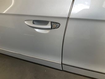 Volkswagen Passat 1.6 TDI Trendline BlueMotion Tech 2010 – снимка на щета 12