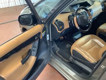 Citroen C4 Grand Picasso 2.0 HDi Exclusive 2010 – снимка на щета 47