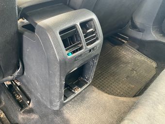 Volkswagen Golf VI 1.6 TDI Advance 2012 – снимка на щета 17