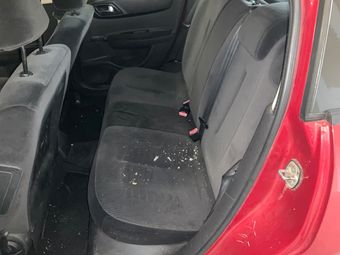 Citroen C4 1.6 HDi Confort 2010 – снимка на щета 20