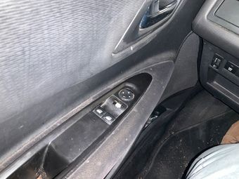 Citroen C4 1.6 HDi Confort 2010 – снимка на щета 17