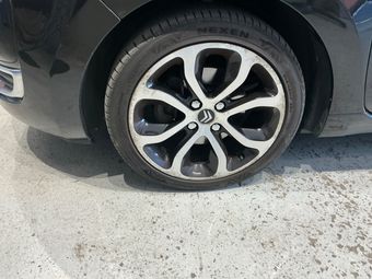 Citroen C3 Picasso 1.6 HDi Exclusive 2010 – снимка на щета 30