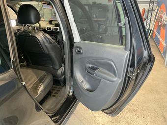 Citroen C3 Picasso 1.6 HDi Exclusive 2010 – снимка на щета 42