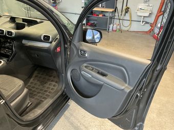 Citroen C3 Picasso 1.6 HDi Exclusive 2010 – снимка на щета 26