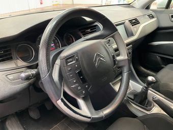 Citroen C5 2.0 HDi Tendance 2013 – снимка на щета 24