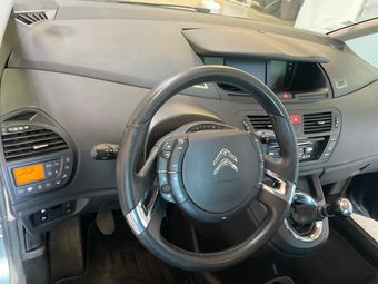 Citroen C4 Picasso 1.6 HDi Millenium 2012 – снимка на щета 20