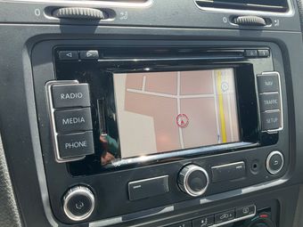 Volkswagen Golf VI 1.6 TDI Style 2011 – снимка на щета 52