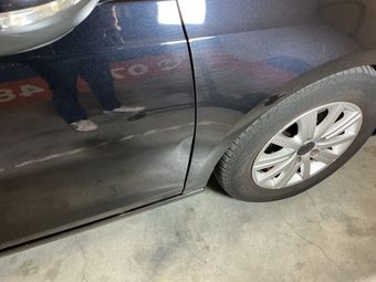 Volkswagen Golf VI 1.6 TDI Trendline BlueMotion Tech 2011 – снимка на щета 16
