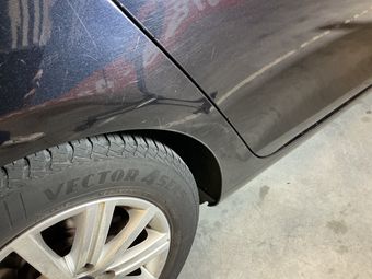 Volkswagen Golf VI 1.6 TDI Trendline BlueMotion Tech 2011 – снимка на щета 14