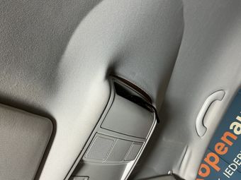Volkswagen Golf VI 1.6 TDI Trendline BlueMotion Tech 2011 – снимка на щета 20
