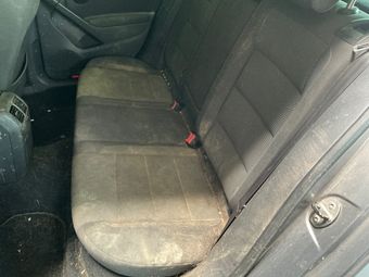 Volkswagen Golf VI 1.6 TDI Comfortline BlueMotion Tech 2010 – снимка на щета 30