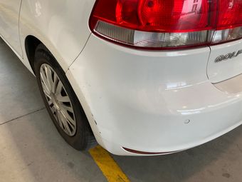 Volkswagen Golf VI 1.6 TDI Trendline 2012 – снимка на щета 22