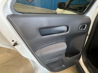 Citroen C4 Cactus 1.6 Blue-HDi Feel 2015 – снимка 32
