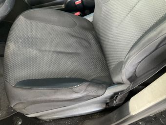 Citroen C4 Picasso 1.6 HDi Cool 2010 – снимка на щета 30