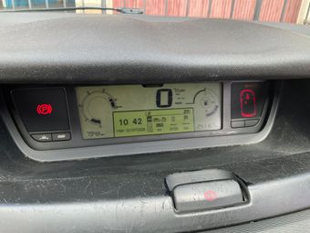 Citroen C4 Picasso 1.6 HDi Cool 2010 – снимка на щета 35
