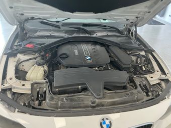 BMW 3er 316d 2013 – снимка на щета 54