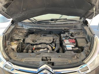 Citroen C4 Aircross 1.6 HDi Exclusive 4x2 2015 – снимка 21