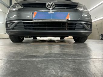 Volkswagen Golf VII 1.6 TDI Comfortline BlueMotion Tech 2017 – снимка на щета 46