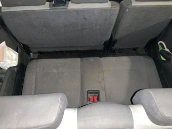 Volkswagen Caddy 1.6 TDI Maxi Trendline 2011 – снимка на щета 61