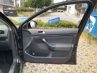Volkswagen Golf VI 1.6 TDI Comfortline BlueMotion Tech 2012 – снимка на щета 10