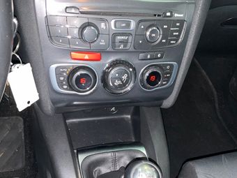 Citroen C4 1.6 HDi Confort 2011 – снимка на щета 28