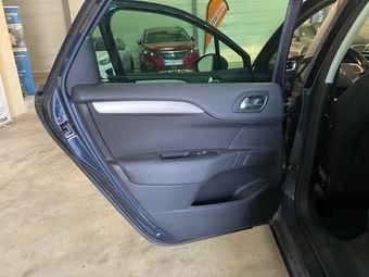 Citroen C4 1.6 HDi Confort 2011 – снимка на щета 23