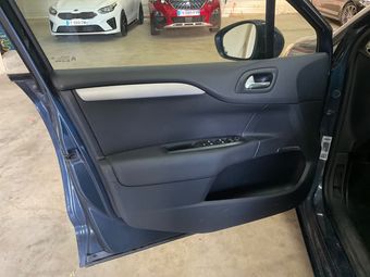Citroen C4 1.6 HDi Confort 2011 – снимка на щета 24