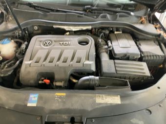 Volkswagen Passat 2.0 TDI Comfortline BlueMotion Tech 2013 – снимка на щета 52