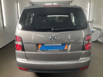 Volkswagen Touran 1.9 TDI Freestyle BlueMotion Tech 2010 – снимка на щета 40