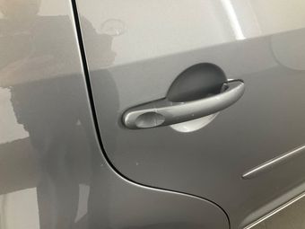 Volkswagen Touran 1.9 TDI Freestyle BlueMotion Tech 2010 – снимка на щета 37