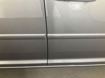 Volkswagen Touran 1.9 TDI Freestyle BlueMotion Tech 2010 – снимка на щета 25