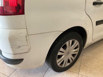 Citroen C4 Grand Picasso 1.6 HDi Business 2011 – снимка на щета 32