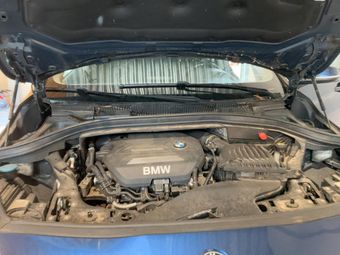 BMW 2er 216d Gran Tourer Advantage 2016 – снимка на щета 44