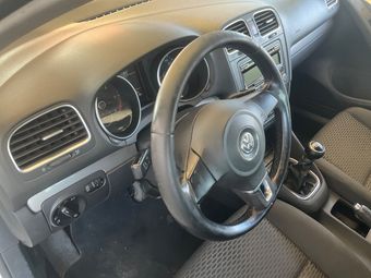 Volkswagen Golf VI 1.6 TDI Advance BlueMotion Tech 2010 – снимка на щета 20