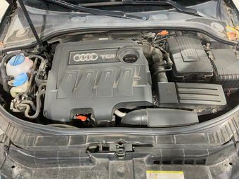Audi A3 Sportback 1.6 TDI Attraction 2011 – снимка на щета 43