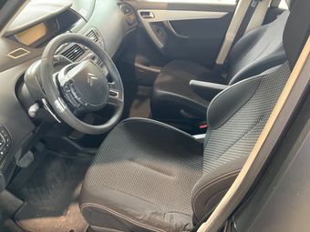 Citroen C4 Picasso 1.6 HDi Perfect 2010 – снимка на щета 11