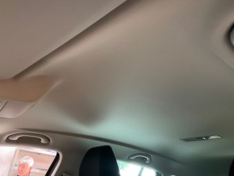 Volkswagen Tiguan 2.0 TDI Sport & Style BlueMotion Tech 2012 – снимка на щета 44