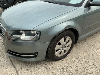 Audi A3 Sportback 1.6 TDIe Attraction 2011 – снимка на щета 13