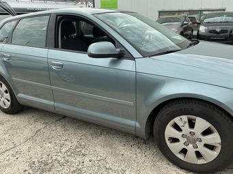Audi A3 Sportback 1.6 TDIe Attraction 2011 – снимка на щета 16