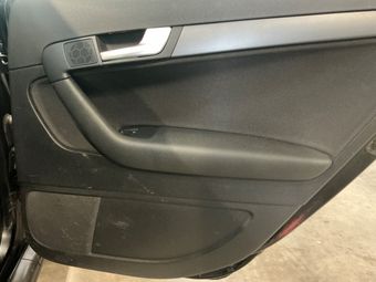 Audi A3 Sportback 2.0 TDI Attraction 2010 – снимка на щета 26