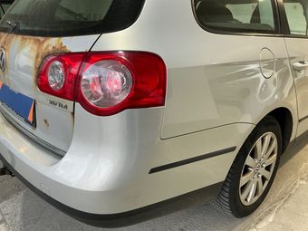 Volkswagen Passat 2.0 TDI Trendline 2010 – снимка на щета 27