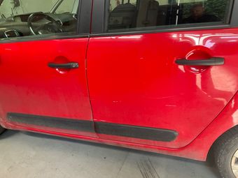 Citroen C3 Picasso 1.6 Blue-HDi Business Combi 2015 – снимка на щета 11