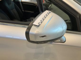 Citroen C4 1.6 e-HDi Millenium 2014 – снимка на щета 33