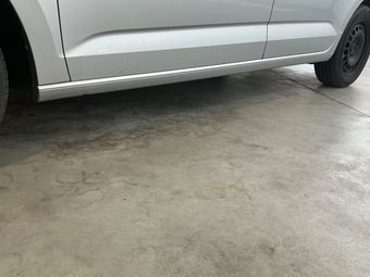 Volkswagen Touran 1.6 TDI Trendline BlueMotion Tech 2017 – снимка на щета 71